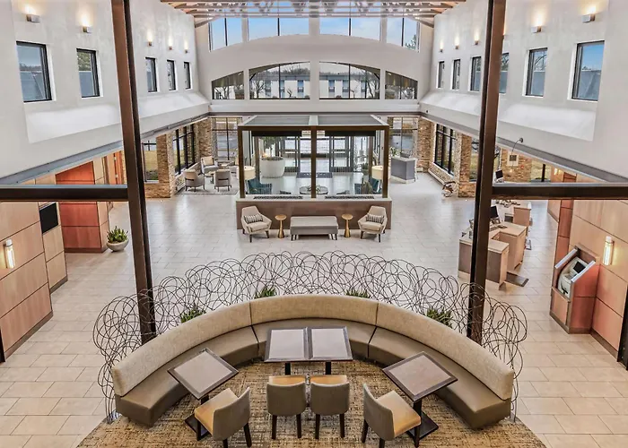 Embassy Suites By Hilton Detroit Metro Airport Romulus